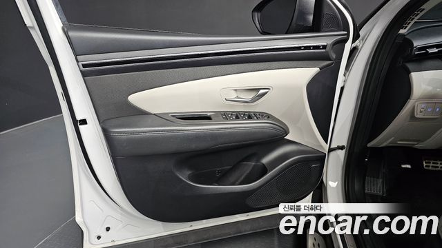 Hyundai Tucson (NX4) Gasoline 1.6 Turbo 2WD Inspiration 2021 — фото 24