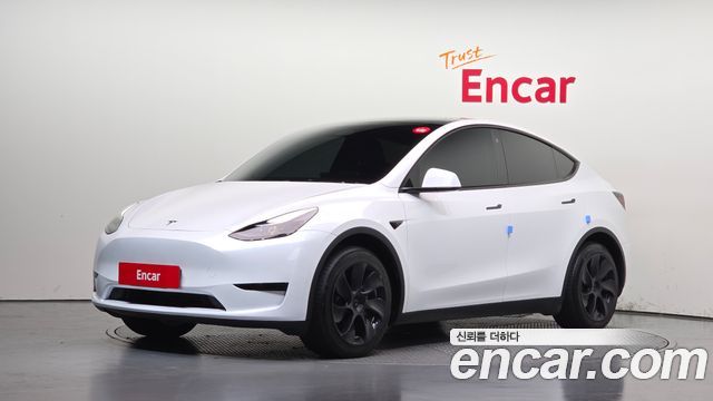 Tesla Model Y RWD