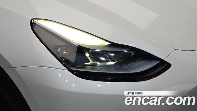 Tesla Model Y RWD 2023 — фото 22