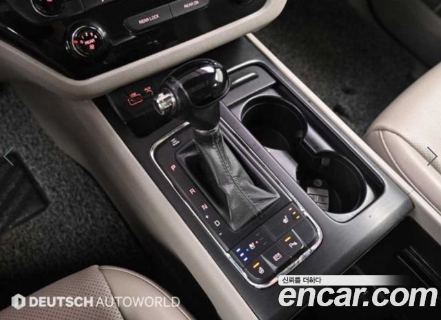 Kia Carnival 11-seater Luxury 2016 — фото 9