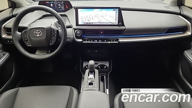 Toyota Prius (V) 2.0 XLE AWD 2026 — фото 7