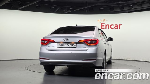 Hyundai Sonata (LF) LPI TAXI Style 2015 — фото 4