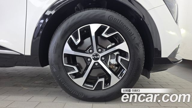 Kia Sportage Hybrid (V) Nobleless 2WD 2022 — фото 21