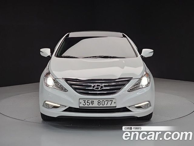 Hyundai Sonata The Brilliant CVVL Premium 2014 — фото 2