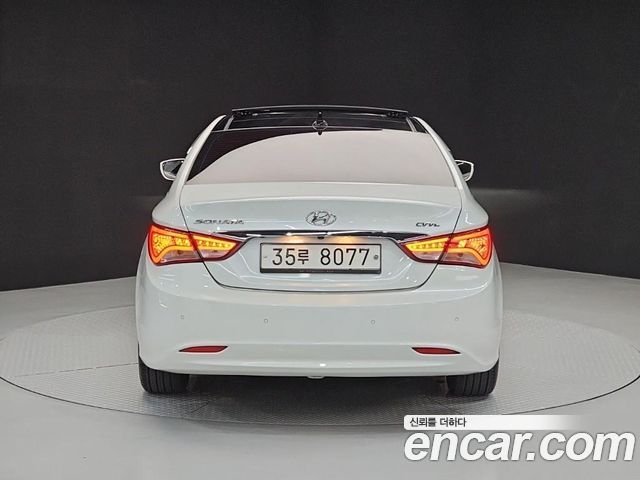 Hyundai Sonata The Brilliant CVVL Premium 2014 — фото 3