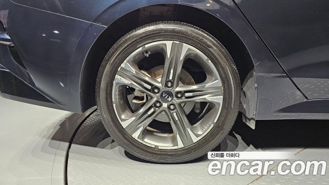 Kia K5 (III) 2.0 Prestige 2020 — фото 5