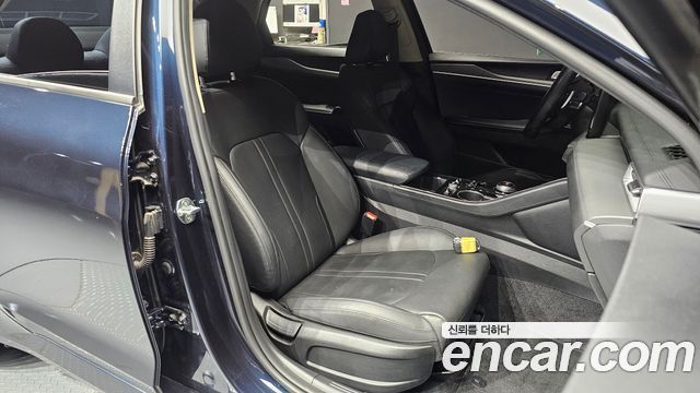 Kia K5 (III) 2.0 Prestige 2020 — фото 12