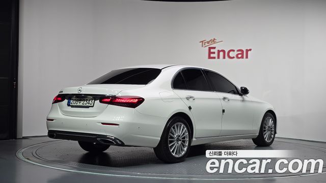 Mercedes-Benz E-Class (W213) E250 Exclusive 2021 — фото 2
