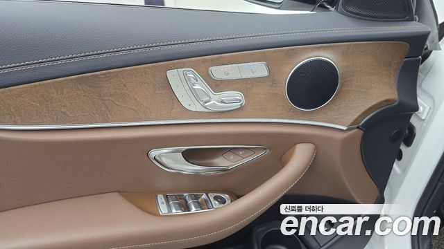 Mercedes-Benz E-Class (W213) E250 Exclusive 2021 — фото 29