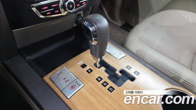 Kia Mohave 4WD KV 300 2014 — фото 9