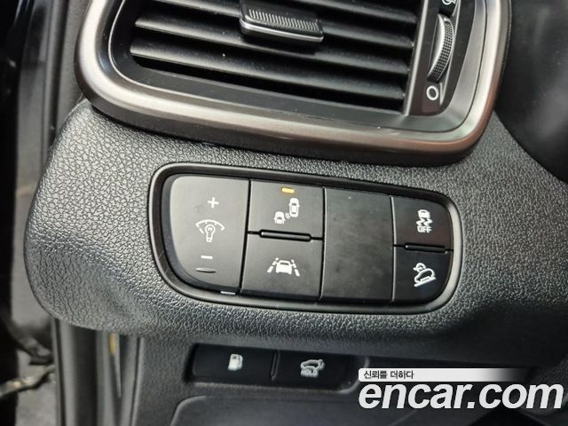 Kia Sorento Diesel 2.2 2WD Marster 2020 — фото 21