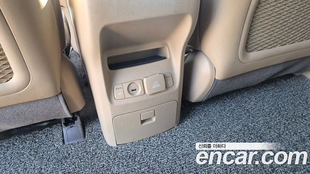 Kia Carnival 9-Seater Noblesse Special 2019 — фото 20