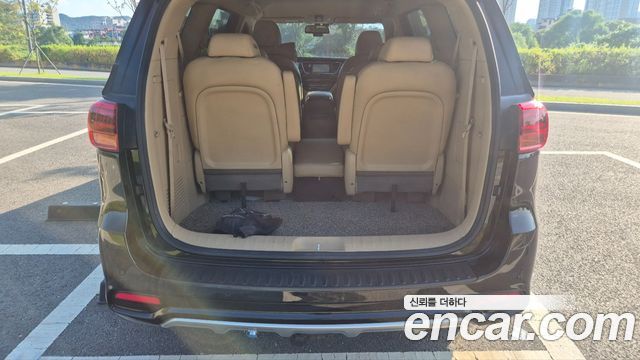 Kia Carnival 9-Seater Noblesse Special 2019 — фото 21