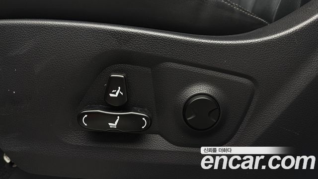 KG Mobility (SsangYong) Rexton Sports Khan Diesel 2.2 4WD Prestige 2022 — фото 6