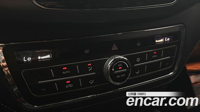 KG Mobility (SsangYong) Rexton Sports Khan Diesel 2.2 4WD Prestige 2022 — фото 18