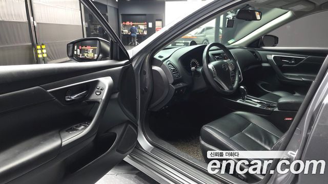 Nissan Altima 2.5 Smart L33 2017 — фото 10