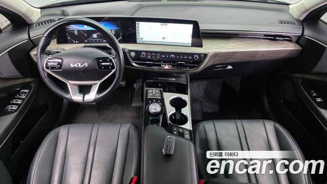 Kia K8 2.5 Gasoline 2WD Noblesse 2022 — фото 7