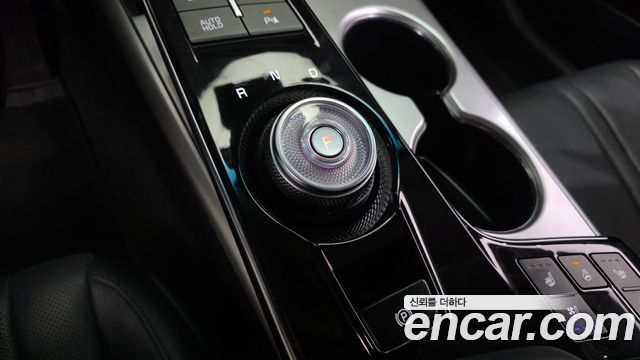Kia K8 2.5 Gasoline 2WD Noblesse 2022 — фото 9