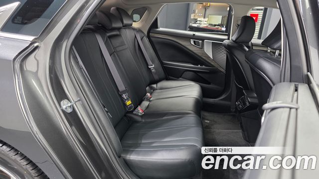 Kia K8 2.5 Gasoline 2WD Noblesse 2022 — фото 12