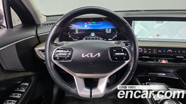 Kia K8 2.5 Gasoline 2WD Noblesse 2022 — фото 13