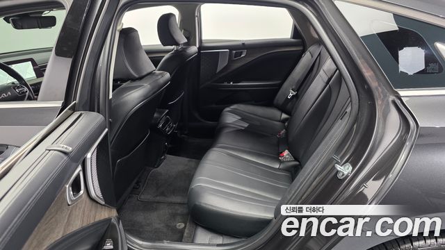 Kia K8 2.5 Gasoline 2WD Noblesse 2022 — фото 26