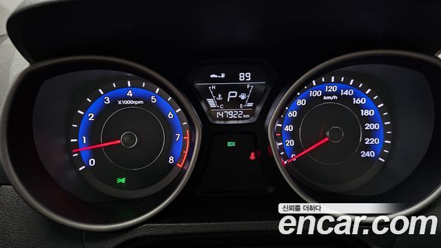 Hyundai Avante 1.6 GDi Smart Standard 2015 — фото 8