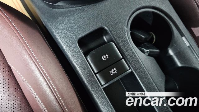 Kia Seltos Diesel 1.6 2WD Noblesse 2020 — фото 13
