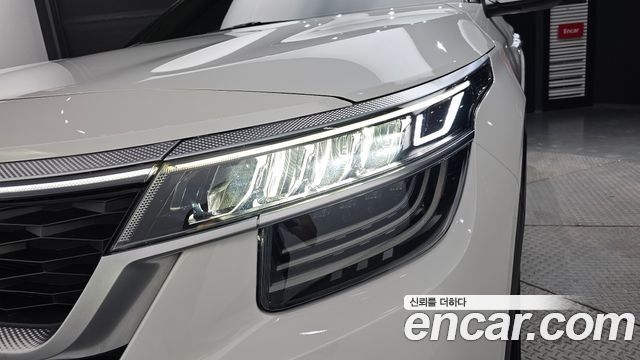 Kia Seltos Diesel 1.6 2WD Noblesse 2020 — фото 22