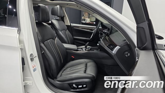 BMW 5 Series (G30) 520i Luxury 2023 — фото 11