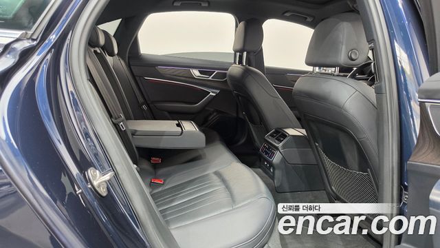 Audi A6 (C8) 45 TFSI Quattro Premium 2021 — фото 12
