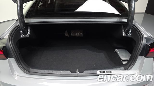 Kia K5 (III) 2.0 LPi(Rent) Trendy 2024 — фото 20