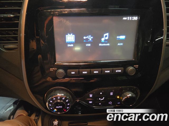Renault Korea QM3 LE 2015 — фото 15