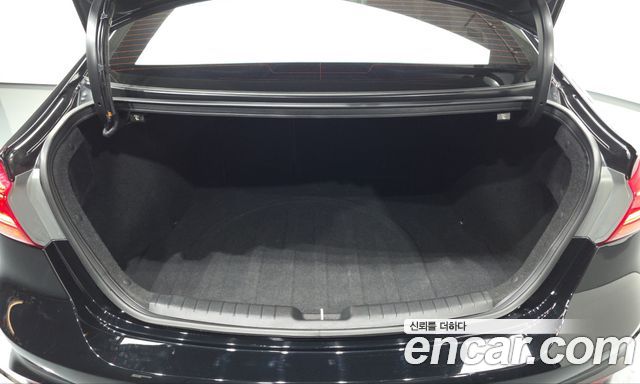 Hyundai Avante (AD) 1.6 Turbo Sport Extreme Selection 2018 — фото 18