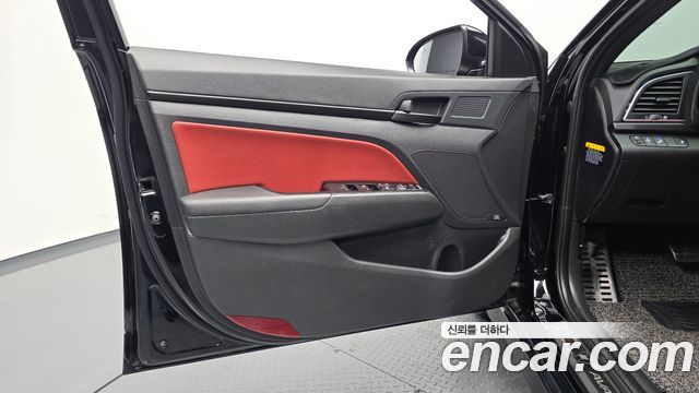 Hyundai Avante (AD) 1.6 Turbo Sport Extreme Selection 2018 — фото 24