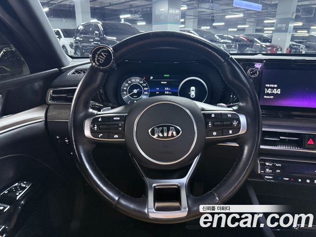 Kia K5 (III) 2.0 Noblesse 2020 — фото 8