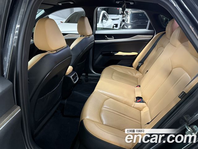 Kia K5 (III) 2.0 Noblesse 2020 — фото 10