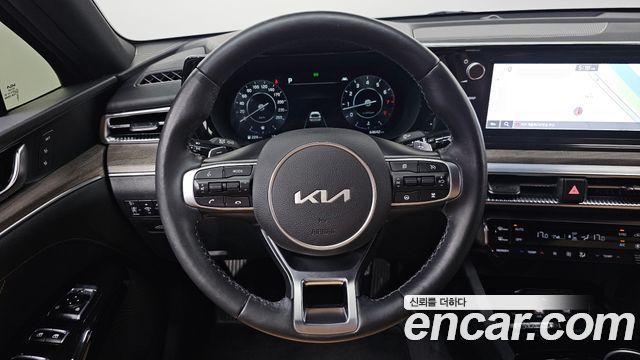 Kia K5 (III) 2.0 Signature 2022 — фото 14