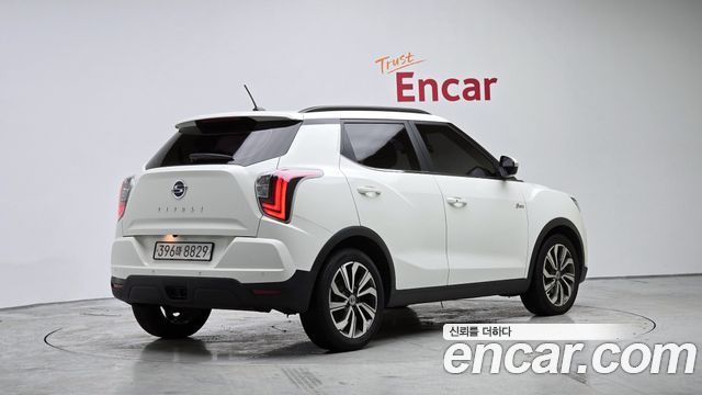 KG Mobility (SsangYong) Very New Tivoli Gasoline 1.5 2WD V3 2021 — фото 2