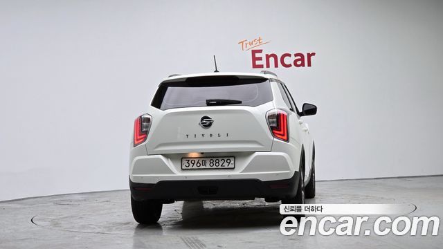 KG Mobility (SsangYong) Very New Tivoli Gasoline 1.5 2WD V3 2021 — фото 4