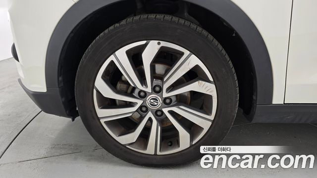 KG Mobility (SsangYong) Very New Tivoli Gasoline 1.5 2WD V3 2021 — фото 5