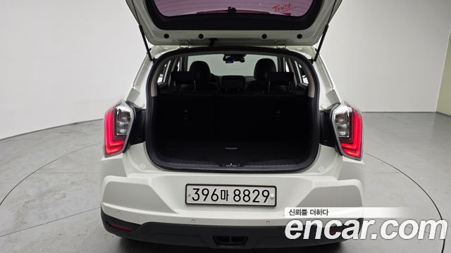 KG Mobility (SsangYong) Very New Tivoli Gasoline 1.5 2WD V3 2021 — фото 20